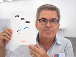 Face-o-mat portrait - Tobias Gutmann, 2018, ink on paper, Kunsthaus Grenchen Tobias Gutmann - Face-o-mat / Sai Bot