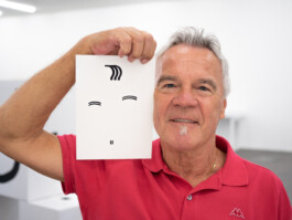 Face-o-mat portrait - Tobias Gutmann, 2018, ink on paper, Kunsthaus Grenchen Tobias Gutmann - Face-o-mat / Sai Bot