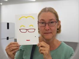 Face-o-mat, Tobias Gutmann, Kunsthaus Grenchen, 2018 Tobias Gutmann - Face-o-mat / Sai Bot