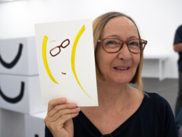 Face-o-mat, Tobias Gutmann, Kunsthaus Grenchen, 2018 Tobias Gutmann - Face-o-mat / Sai Bot