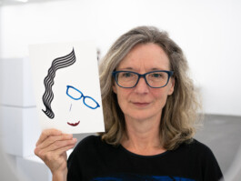 Face-o-mat, Tobias Gutmann, Kunsthaus Grenchen, 2018 Tobias Gutmann - Face-o-mat / Sai Bot