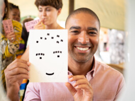 Face-o-mat portrait - Tobias Gutmann, 2019, ink on paper, Normandie, France Tobias Gutmann - Face-o-mat / Sai Bot