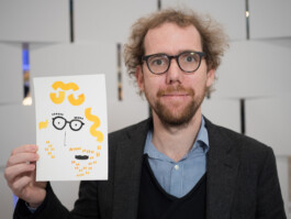 Face-o-mat portrait - Tobias Gutmann, 2017, ink on paper, Centre Pompidou, Paris, Tobias Gutmann - Face-o-mat / Sai Bot