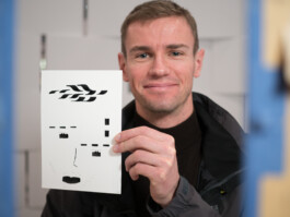 Face-o-mat portrait - Tobias Gutmann, 2017, ink on paper, Centre Pompidou, Paris, Tobias Gutmann - Face-o-mat / Sai Bot