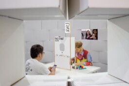  Tobias Gutmann - Face-o-mat / Sai Bot