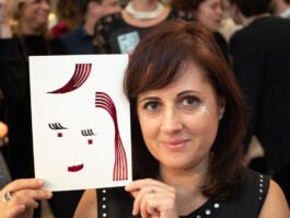  Tobias Gutmann - Face-o-mat / Sai Bot