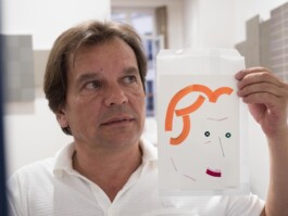 Face-o-mat portrait - Tobias Gutmann, 2015, ink on paper, Paris Tobias Gutmann - Face-o-mat / Sai Bot