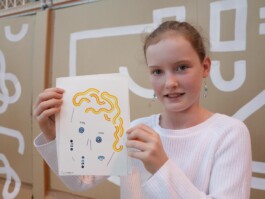 Face-o-mat portrait - Tobias Gutmann, 2015, ink on paper, Melbourne Tobias Gutmann - Face-o-mat / Sai Bot