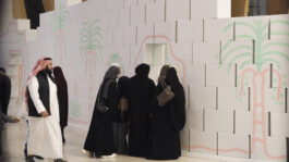 Tobias Gutmann - Face-o-mat / Sai Bot