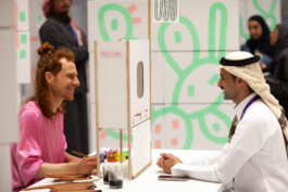 Tobias Gutmann - Face-o-mat / Sai Bot