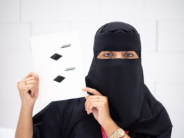 Face-o-mat portrait - Tobias Gutmann, 2024, ink on paper, 22x16 cm, Ithra Center, Dhahran, Saudi Arabia Tobias Gutmann - Face-o-mat / Sai Bot