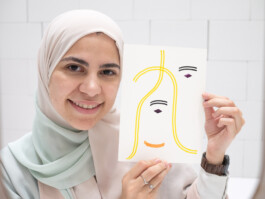 Face-o-mat portrait - Tobias Gutmann, 2024, ink on paper, 22x16 cm, Ithra Center, Dhahran, Saudi Arabia Tobias Gutmann - Face-o-mat / Sai Bot